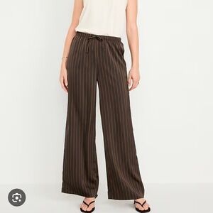 Old Navy Women's Dark Brown Striped Satin Wide Leg Pants